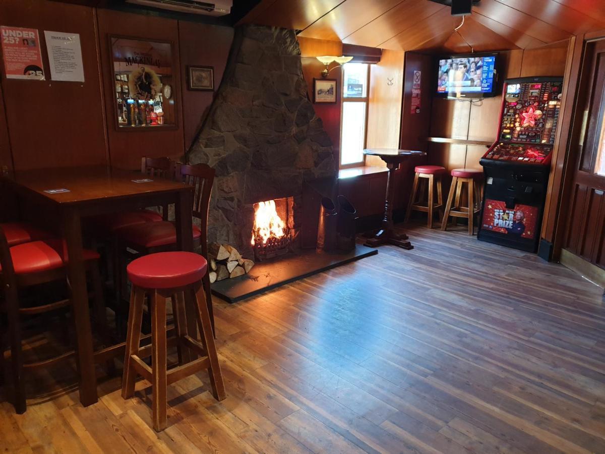 Commercial Hotel アルネス エクステリア 写真