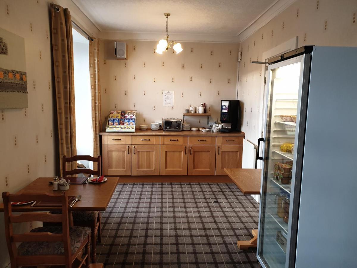 Commercial Hotel アルネス エクステリア 写真