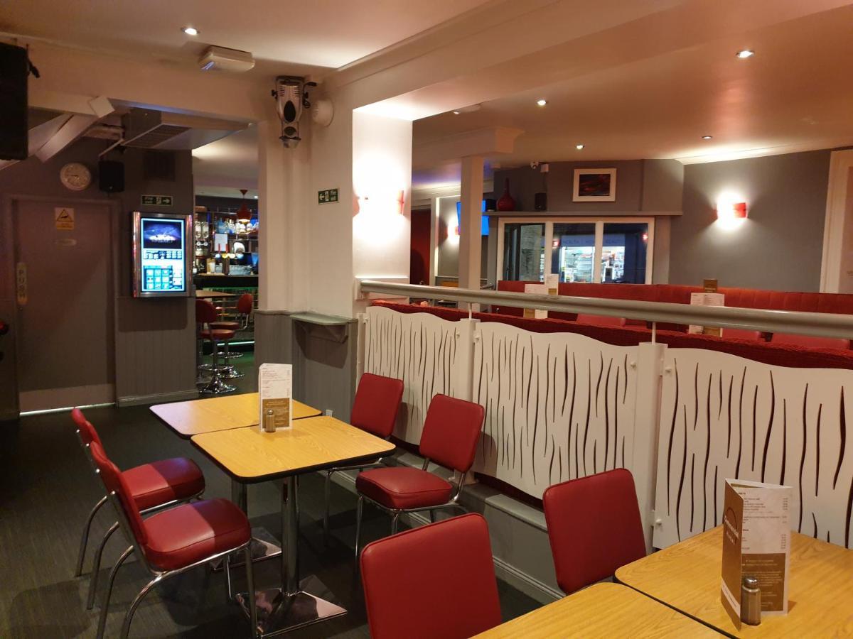 Commercial Hotel アルネス エクステリア 写真